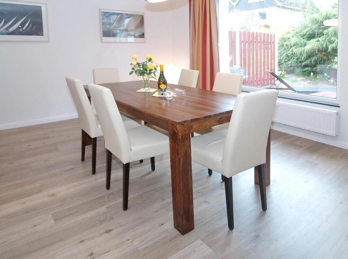 Ferienhaus LUV&LEE Ferienhaus LUV und LEE Scharbeutz Exterior foto